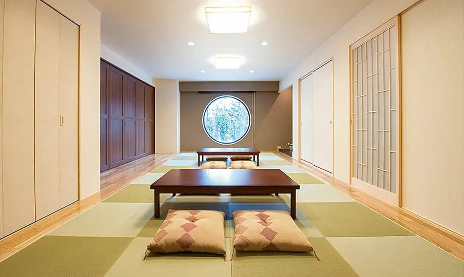 恵庭ホール　本館