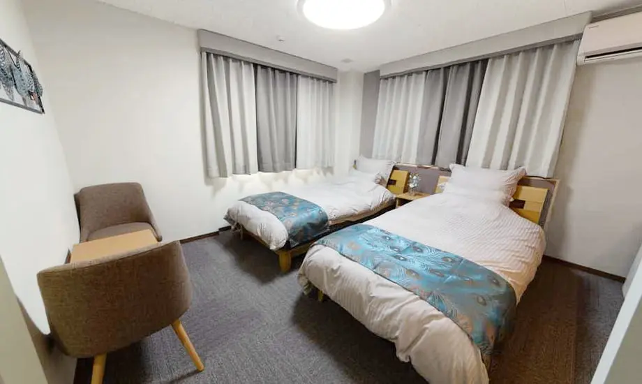 ファミラル中屋敷_3