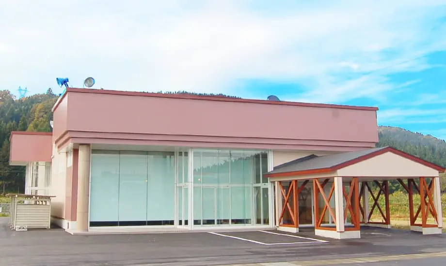 三条市荻堀ホール_1