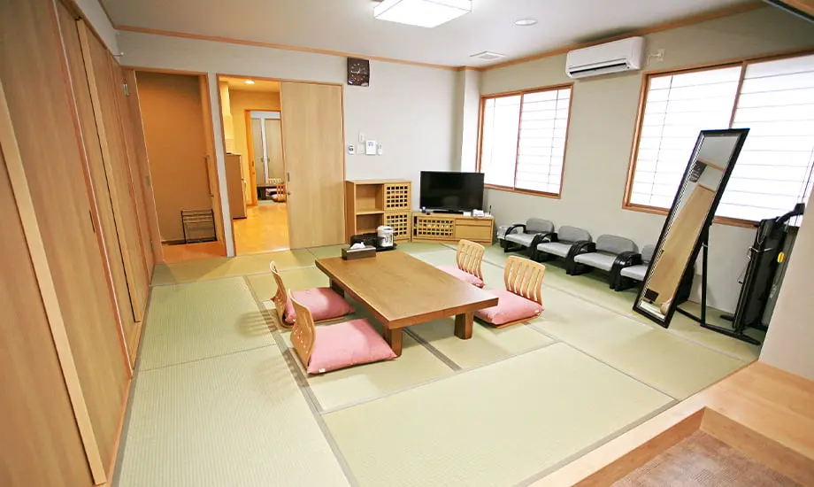 三条市塚野目ホール_3