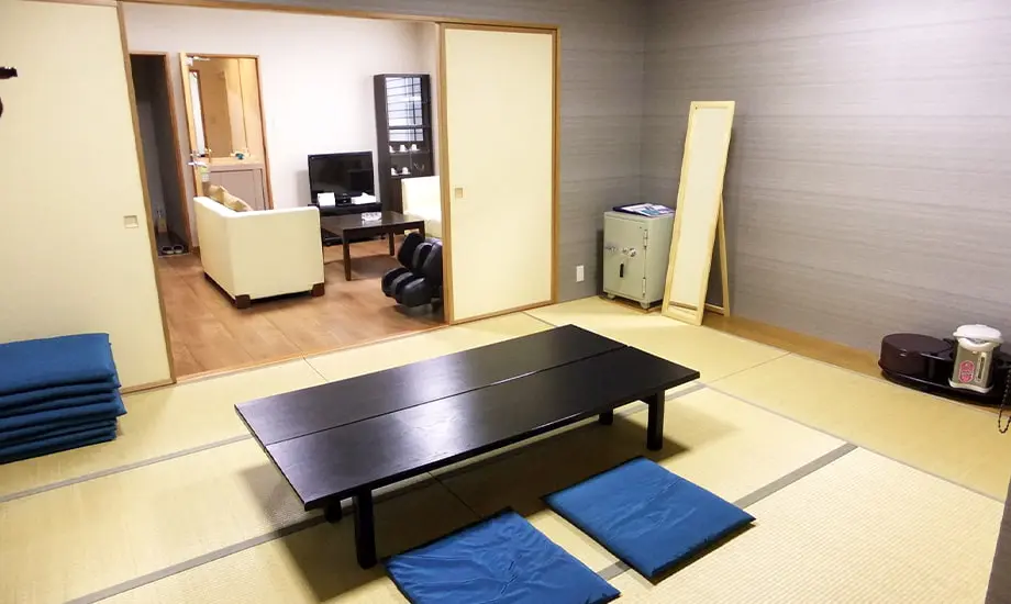 燕市東太田ホール_3