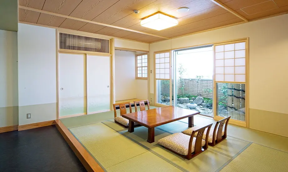 秋葉区新津東町ホール_3