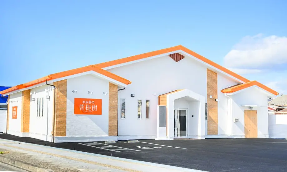 家族葬の菩提樹　蛇田