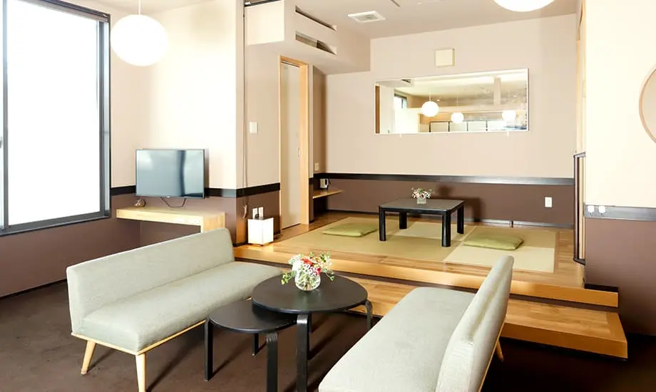 東大阪ファミマール会館_3