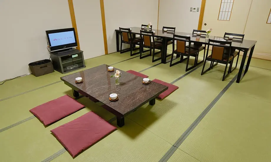 葬儀会館 セレモニーホール八尾 八尾市立斎場前_3