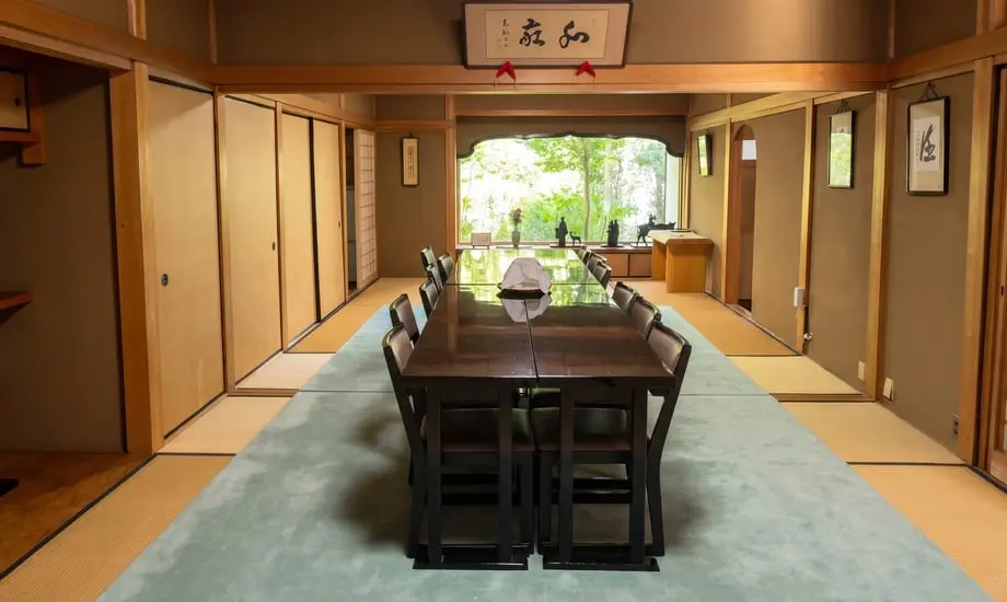 寺おくりホール 東山本町南_3