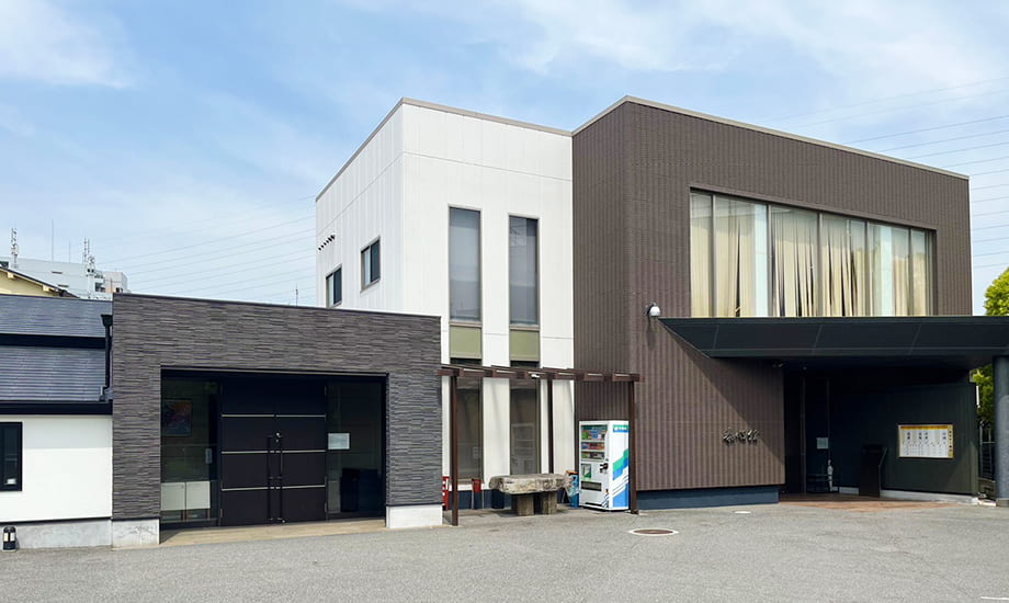 西栄寺 なかもず泰心館