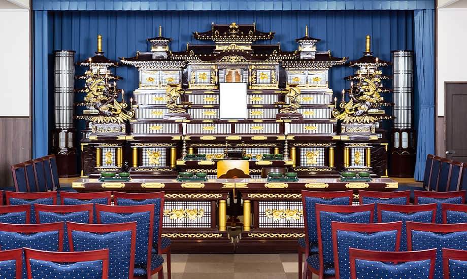 玉泉院帯山中央会館_2